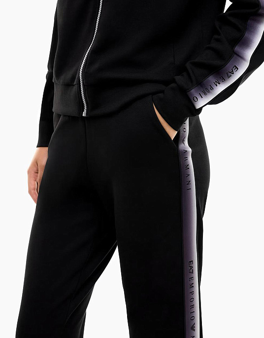 Женский спортивный костюм EA7 Emporio Armani в черном цвете