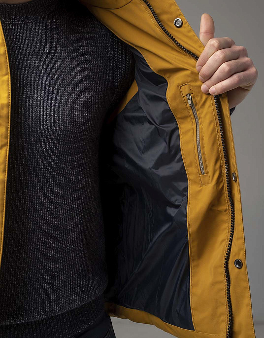 Жилет Pierre Cardin в желтом цвете