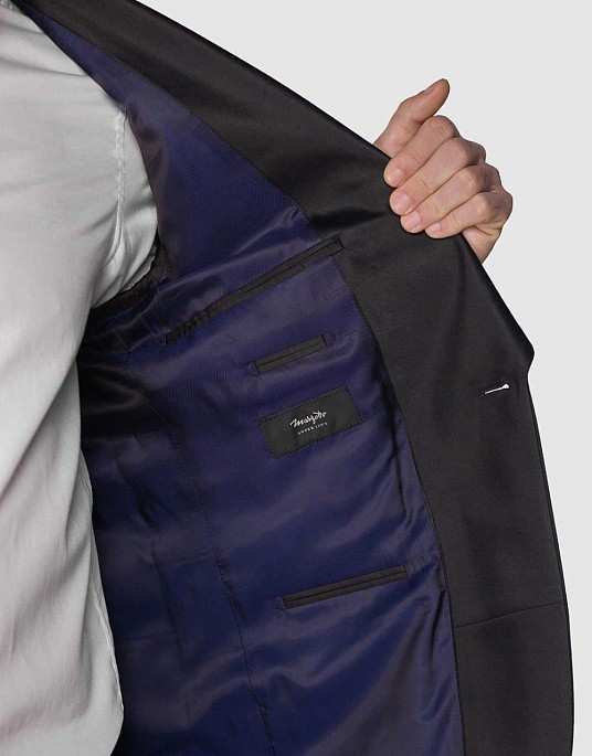 Смокинг Pierre Cardin в чёрном цвете