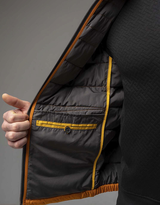 Жилет Bugatti у помаранчевому кольорі