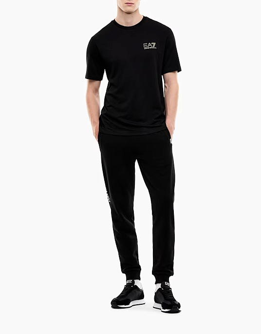 Чоловіча футболка EA7 Emporio Armani у чорному кольорі