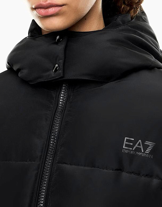 Жіноча куртка-бомбер EA7 Emporio Armani у чорному кольорі