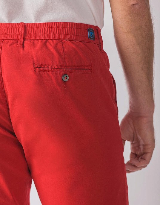 Шорти - бермуди Pierre Cardin із колекції Future Flex у червоному кольорі