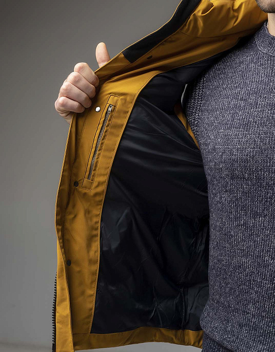 Жилет Pierre Cardin в желтом цвете