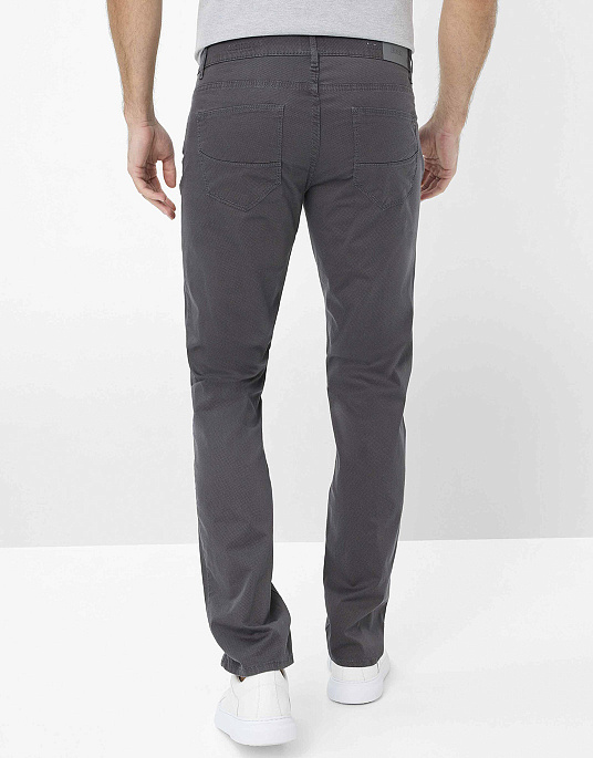 Мужские брюки – флеты Brax модель Cadiz ULTRALIGHT серого цвета