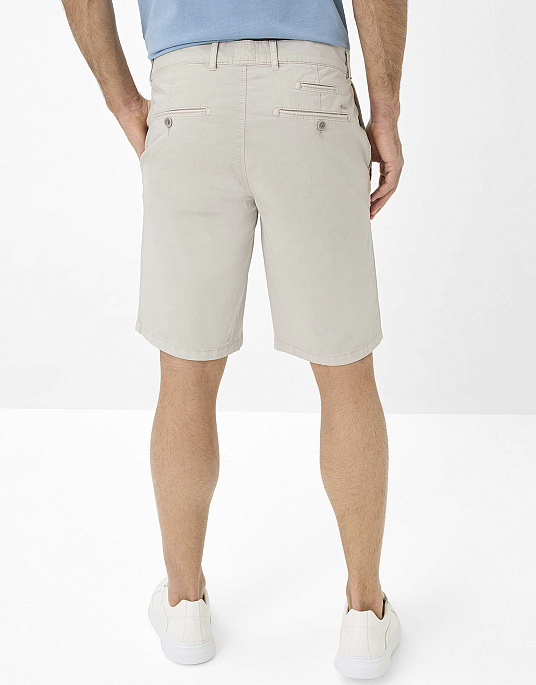 Чоловічі шорти Brax модель Bermuda у бежевому кольорі