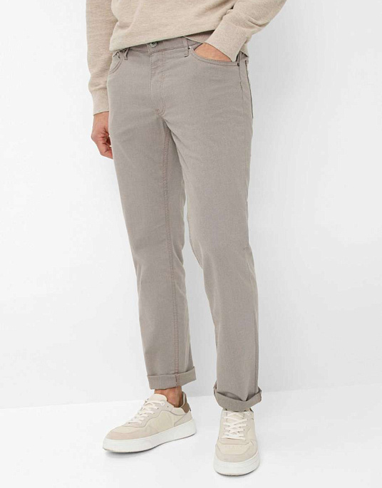 Чоловічі брюки – флети Brax, модель Chuck Modern Fit, бежевого кольору