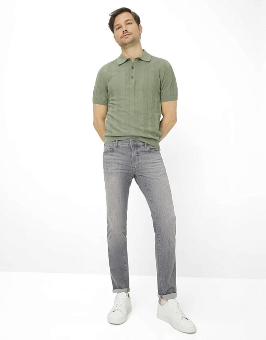 Мужские джинсы Brax модель CHUCK, серого цвета