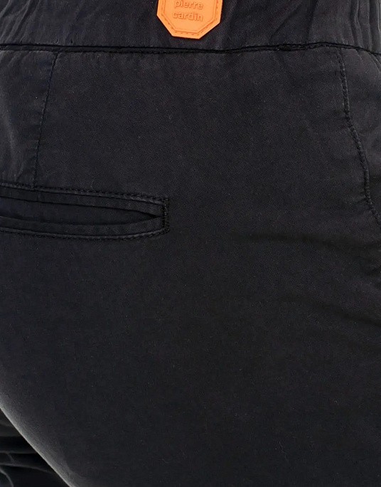 Шорти Pierre Cardin у темно-синьому кольорі