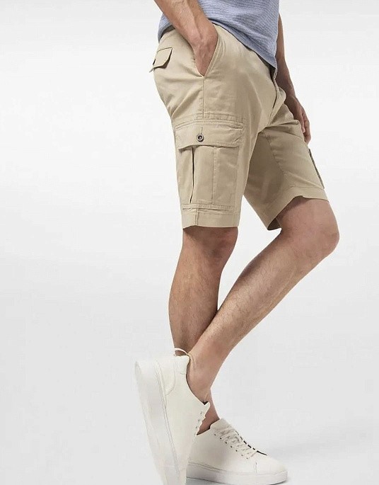 Шорти Pierre Cardin з косими кишенями в бежевому кольорі