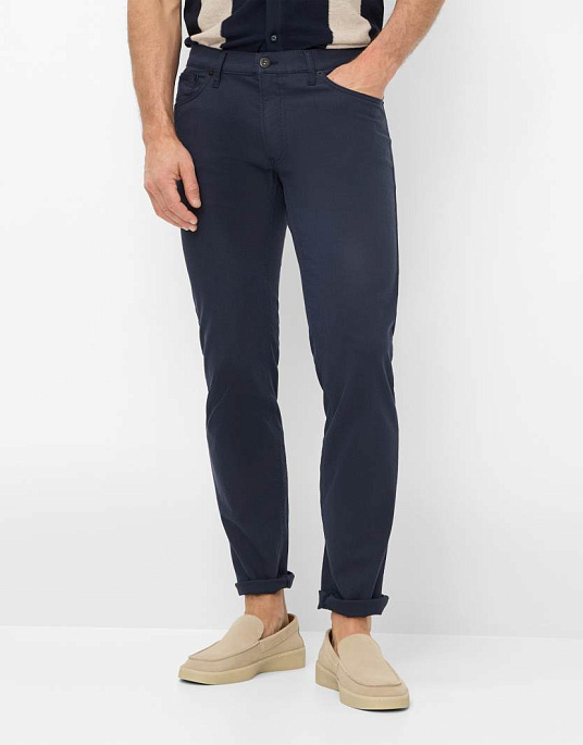 Чоловічі брюки – флети Brax, модель Chuck Modern Fit, синього кольору