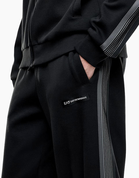 Чоловічий спортивний костюм EA7 Emporio Armani у чорному кольорі