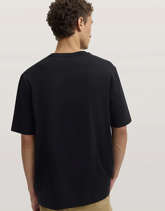 Футболка Bugatti черного цвета